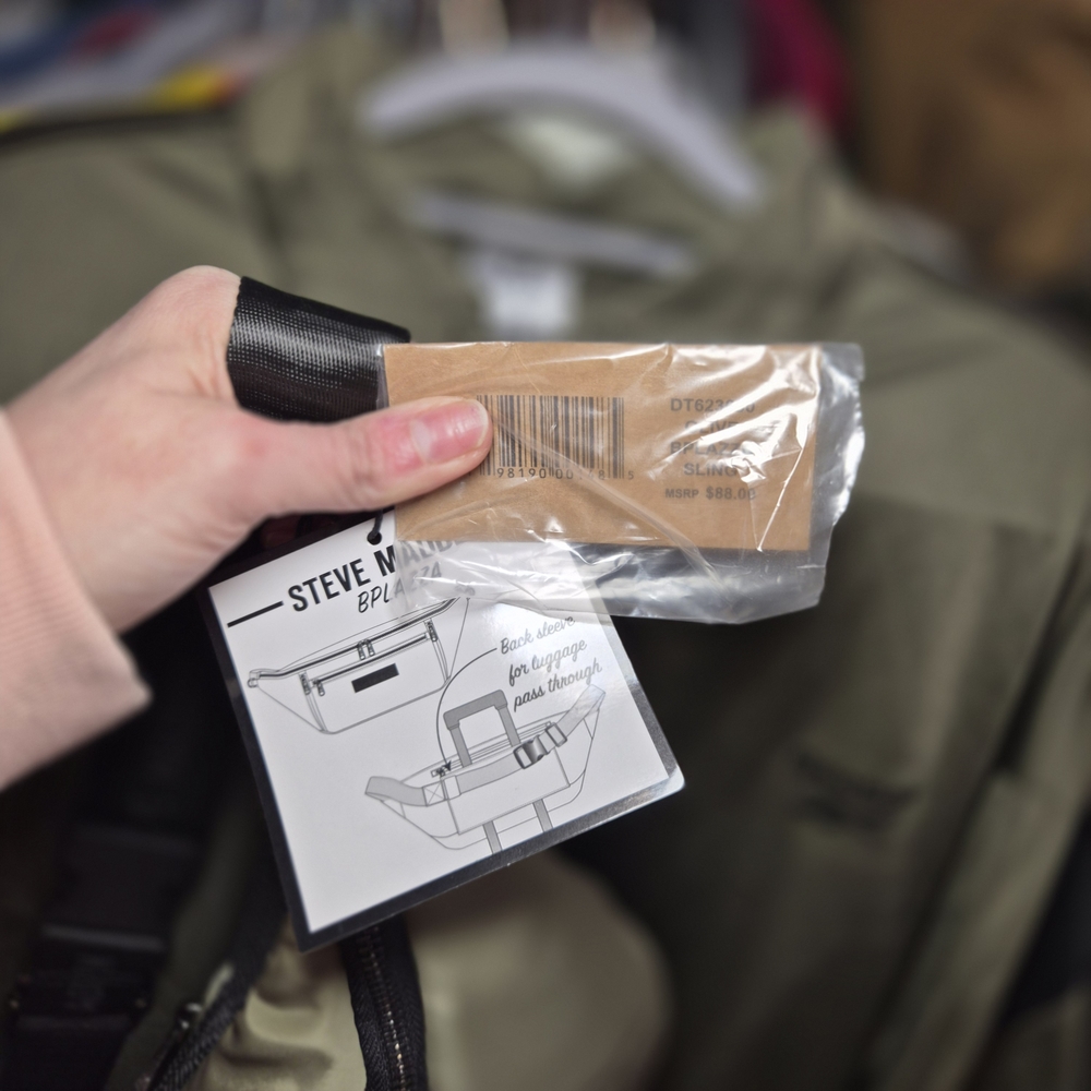 Steve Madden Bplazza Sling Travel Bag NWT - Picture 5 of 8